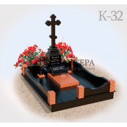 Мемориальный комплекс из красного гранита К32